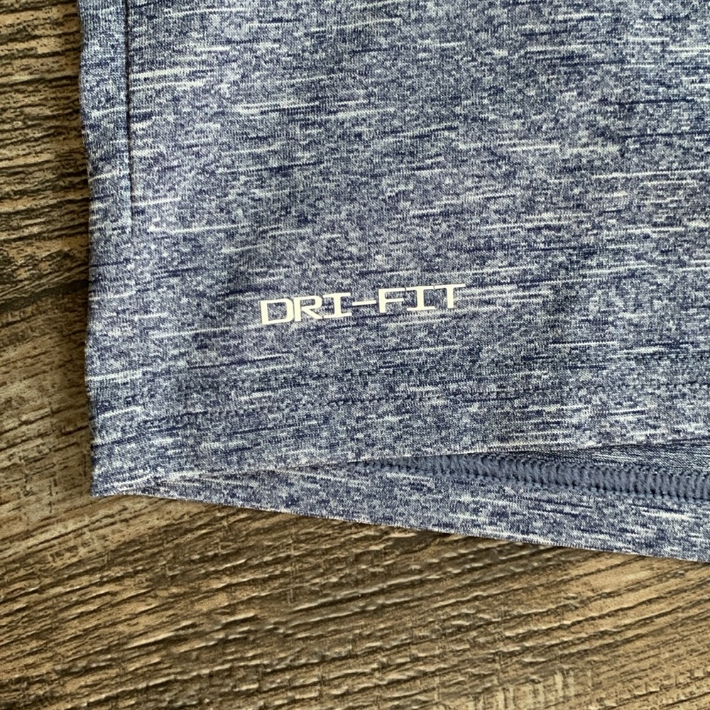 Nike Swim Dri-Fit UPF 40+ tee shirt - Picture 7 of 7